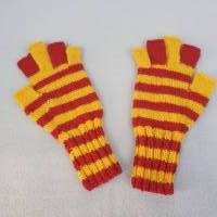 Marktfrauenhandschuhe Musikerhandschuhe Fingerhandschuhe ohne Kuppen Größe M in Gelb Rot Bild 1