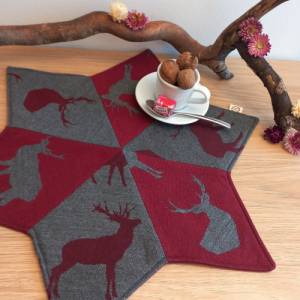 rot grauer Tischuntersetzer mit Hirsch-Motiven, Platzset aus Baumwolle, Dekoration im Landhausstil Bild 8