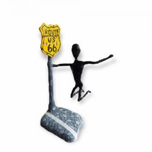 Figur Pop Art "Sprung am Schild Route 66" USA Skulptur Bild 1