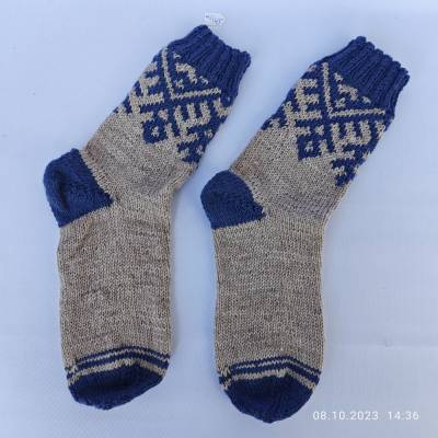 warme gestrickte Socken Gr.42/43
