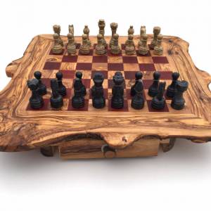 Schachspiel rustikal aus Olivenholz Schachtisch Gr. XL inkl. 32 Schachfiguren aus Marmor Farbe wählbar Naturprodukt Hand Bild 6