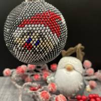 Weihnachtskugeln / Weihnachtsbaumschmuck/ Christbaumschmuck gehäkelt mit Baumwollgarn und kleinen Glasperlen Bild 2