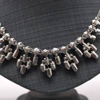 Statement Halskette Kette Silber Farbe Kristalle hellblau hellgrün Festlich Modern Bild 4