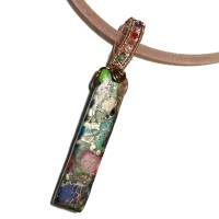 Bunter Jaspis Anhänger Mosaik am samtigen Band in wirework rosa handgemacht Halsband Bild 6