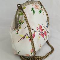Tasche, Handtasche, Bügeltasche, Creme, Blumen, Kolibri Bild 2