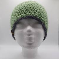 Mütze Gr. L/XL unisex, hellgrün mit schmalen Rand in anthrazit, warm, kuschelig, gehäkelt Bild 5