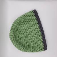 Mütze Gr. L/XL unisex, hellgrün mit breitem Rand in anthrazit, warm, kuschelig, gehäkelt Bild 4