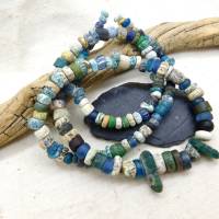 rustikale antike Nila-Glasperlen aus Mali - 5-9 mm - Sahara Perlen - blau grün - 52cm - Djenne Nila Doppelperlen Bild 3
