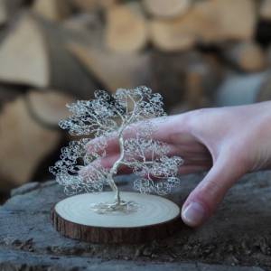 Mini Drahtbaum auf Holzscheibe Silber - GRÖßE S - Deko Bonsai aus Draht, Unikat Dekoration - verschiedene Varianten Bild 8