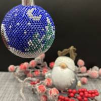 Weihnachtskugeln / Weihnachtsbaumschmuck/ Christbaumschmuck gehäkelt mit Baumwollgarn und kleinen Glasperlen Bild 5