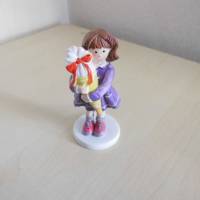 5 Stück Mädchen  Kind Figur mit Schultüte zum basteln oder dekorieren oder Gutscheine herstellen - Tortenfigur Bild 1