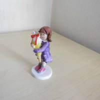 5 Stück Mädchen  Kind Figur mit Schultüte zum basteln oder dekorieren oder Gutscheine herstellen - Tortenfigur Bild 2