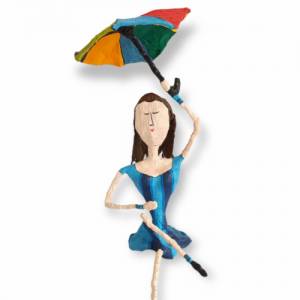 Pop Art Skulptur Frau mit Regenschirm Figur Unikat Bild 4