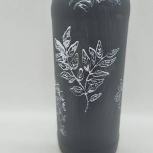 Kleine Vase in grau mit weißen Akzenten, handbemalt Bild 8