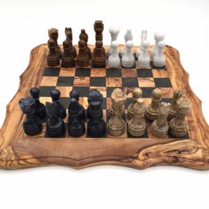 Schachspiel abgerundete Kante Olivenholz Schachbrett Gr. L inkl. 32er  Schachfiguren aus Marmor Farbe wählbar Handemacht Bild 1