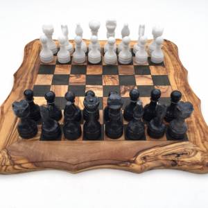 Schachspiel abgerundete Kante Olivenholz Schachbrett Gr. L inkl. 32er  Schachfiguren aus Marmor Farbe wählbar Handemacht Bild 2