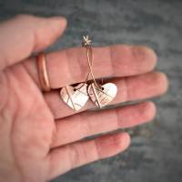 Ohrhänger Herzen, Kupfer mit Blattprägung, *LINDE*, Creolen aus Edelstahl roségold Bild 2
