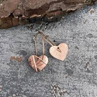 Ohrhänger Herzen, Kupfer mit Blattprägung, *LINDE*, Creolen aus Edelstahl roségold Bild 5