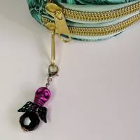 Außergewöhnlicher Schutzengel mit Totenkopf-Perle als Anhänger für deinen Schlüssel oder deine Tasche Bild 4