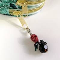 Außergewöhnlicher Schutzengel mit Totenkopf-Perle als Anhänger für deinen Schlüssel oder deine Tasche Bild 5