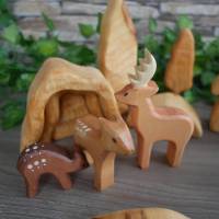 Wildpark Set aus Holz, handgemachtes Holzspielzeug für Waldorf und Montessori, Holzfiguren für Rollenspiele Bild 1