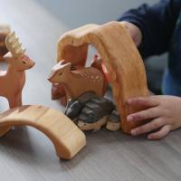 Wildpark Set aus Holz, handgemachtes Holzspielzeug für Waldorf und Montessori, Holzfiguren für Rollenspiele Bild 4