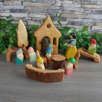 Schneewittchen und 7 Zwerge mit Märchen Wald Holzfiguren, Waldorf Kindergarten Holzspielzeug das ideale Geschenk Bild 1