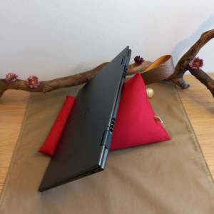 Sitzsack für Laptop, Handys oder als Buchstütze in rot, Sitzkissen für Ebook-Reader und Tablet, stabile und weiche Deko Bild 5