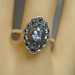 Feiner Silber Jugendstil Ring mit ovalem Aquamarin + Markasiten Bild 5