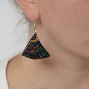 Ohrringe, florales Muster in Pyramidenform verspielter trendiger Look -geringes Gewicht, besonders angenehm zu tragen- Bild 6