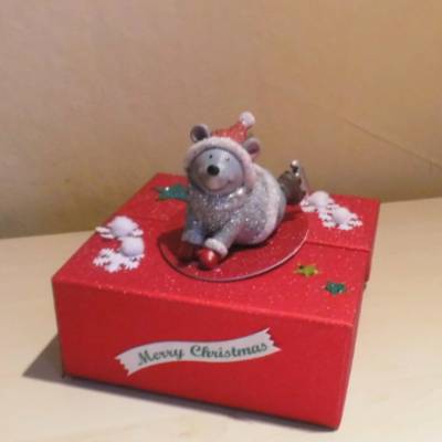 Deko Box Weihnachtsgeschenk Mäuse zum Fest - Maus auf Schlittschuhen - Geschenkverpackung