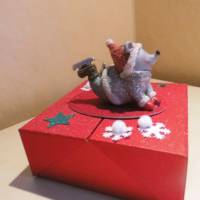 Deko Box Weihnachtsgeschenk Mäuse zum Fest - Maus auf Schlittschuhen - Geschenkverpackung Bild 4