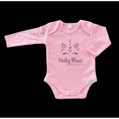 Langarm Babybody mit Einhorn und Namen bestickt, tolle Geschenkidee zur Geburt, Taufgeschenk Baby, Baby Body in pink