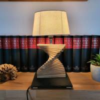 Handgemachte Tisch Lampe aus Holz und Schiefer Bild 1