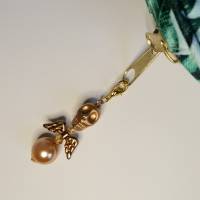 Außergewöhnlicher Schutzengel mit Totenkopf-Perle als Anhänger für deinen Schlüssel, deine Tasche oder deine Halskette Bild 3