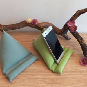 Grüner Sitzsack für Handy, Buch und Ebook-Reader, in apfelgrün oder mintgrün, dekorative Ablage als Geschenk zu Ostern Bild 8