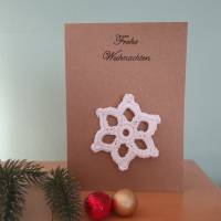 Festliche Weihnachtskarte mit handgemachter Schneeflocke Bild 3
