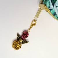 Außergewöhnlicher Schutzengel mit Totenkopf-Perle als Anhänger für deinen Schlüssel, deine Tasche oder deine Halskette Bild 2