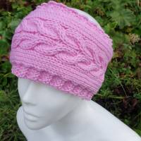 Gestricktes Stirnband aus reiner Wolle (Merinowolle) in Rosa mit schönem Zopfmuster ➜ Bild 1