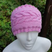 Gestricktes Stirnband aus reiner Wolle (Merinowolle) in Rosa mit schönem Zopfmuster ➜ Bild 3