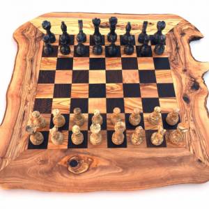 Schachspiel rustikal, Schachbrett Gr. XL inkl. Schachfiguren aus Marmor, handgemacht aus Olivenholz Bild 4