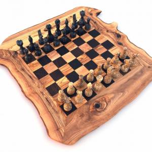 Schachspiel rustikal, Schachbrett Gr. XL inkl. Schachfiguren aus Marmor, handgemacht aus Olivenholz Bild 6