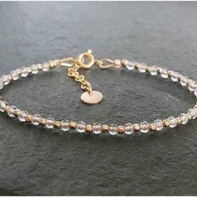 Schmales weißer Topas Armband Gold filled, 3 mm breit, längenverstellbares goldenes Amband filigran