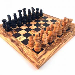 Schachspiel gerade Kante, Schachbrett Größe wählbar inkl. 32 Schachfiguren Handgemacht aus Olivenholz & Wenge Bild 1