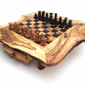 Schachspiel rustikal, Schachtisch Gr. wählbar M/L/XL inkl. Schachfiguren, handgemacht aus Olivenholz/ Wenge Bild 4