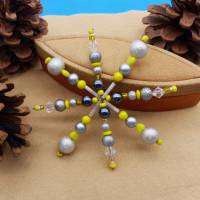 Perlenstern mit Herzchen, Weihnachtsstern, gelb grau silber, Anhänger, Advent, Deko, Geschenkanhänger, Baumschmuck Bild 1