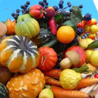 Herbstdekoration - Korb mit Kürbissen, Früchte, Gemüse, Obst, Pilzen und Blättern - zum Selbstgestalten und Basteln Bild 3