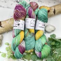 Handgefärbtes Baumwollgarn "Green Blossom" aus 100% Baumwolle Bild 9