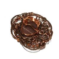 Großer Ring mit Perlmutt mauve handgemacht in wirework antikbronze crazy Handschmuck steampunk Bild 9