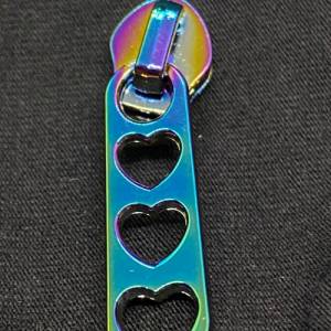 Zipper 3 Hearts, breit, regenbogen, 1 Stück / Schieber für Reißverschlüsse mit Spiralraupe Bild 2